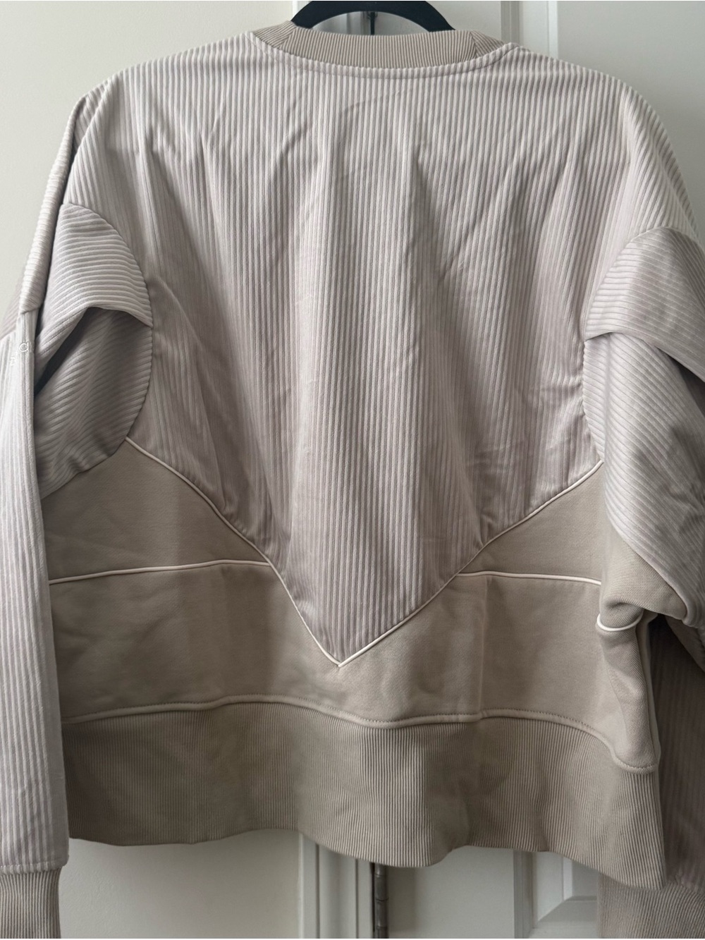 adidas Beige Ribbed Trefoil Cropped Sweatshirt - Picture 4 of 5